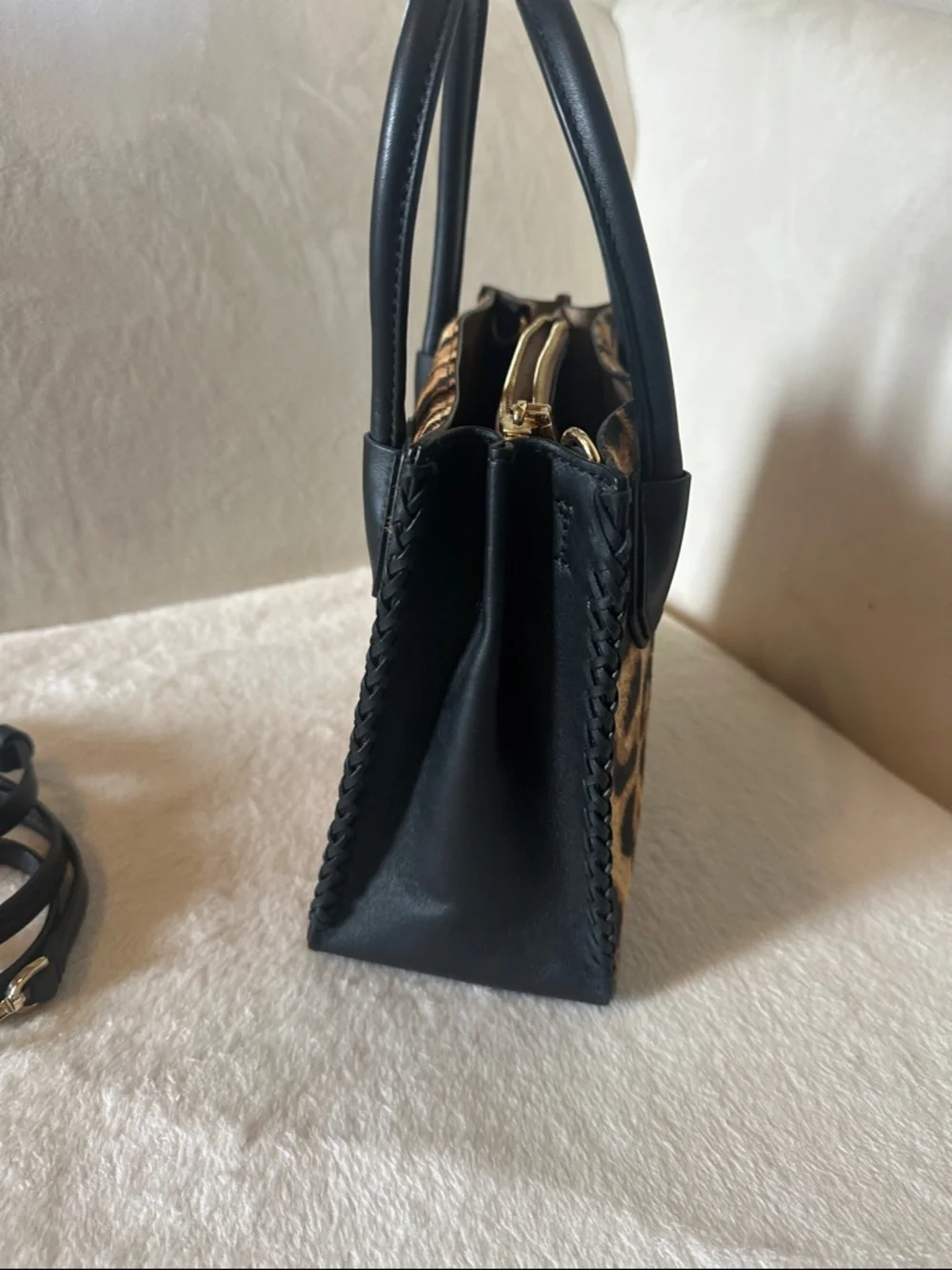 Michael Kors Mercer Leopard Calf Hair Satchel with Black Trim - Picture 3 of 11